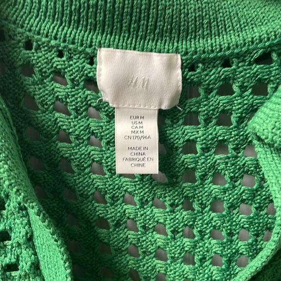 H&M Green Knit Sweater - Picture 2 of 5